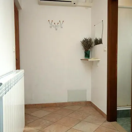 Family-friendly With Swimming Pool Krnica, Marcana - 7357 דירה *