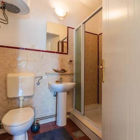 דירה Family-friendly With Swimming Pool Krnica, Marcana - 7357 קרניצה